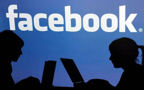 Làm nhục nữ sinh, “anh hùng facebook” bị công an “tóm gáy“