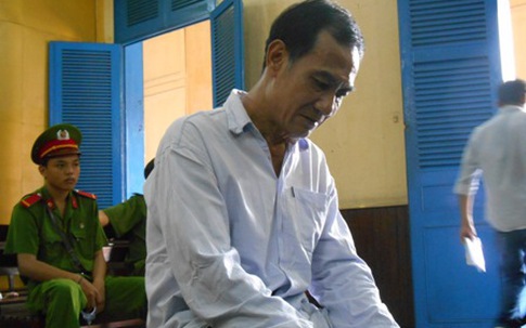 Bắt tại trận 'yêu râu xanh' hơn 100 lần hại đời cháu bé hàng xóm