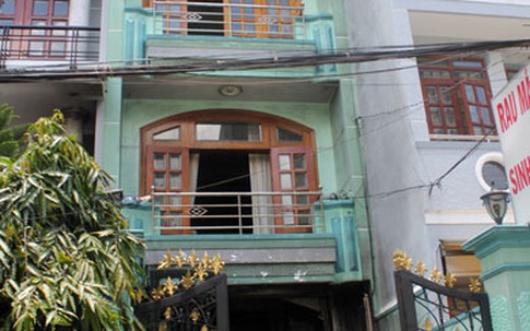 Nhà trọ cháy giữa khuya, hàng chục nữ sinh kêu cứu