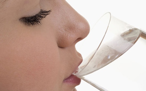 Nhịn tiểu gây ra vô sinh