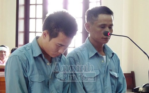 2 bác cháu côn đồ giết người sau đám cưới