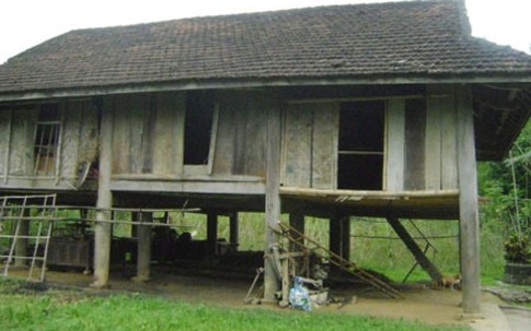 Trong cơn say cha đẻ hại chết con ruột