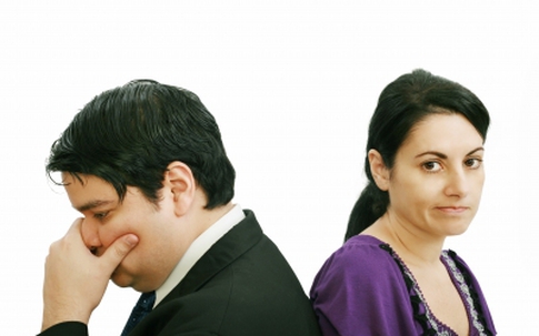 Chồng ngoại tình thành mãn tính