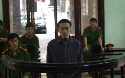 Phẫn nộ trước tội ác, vợ vạch mặt gã chồng sát nhân