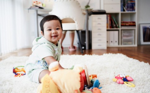Mệt bở hơi tai vì con hiếu động
