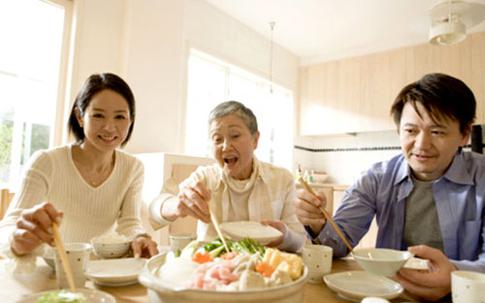 "Cuộc chiến" mẹ và vợ