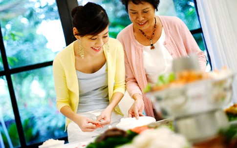 Giúp nàng dâu hiểu tâm lý mẹ chồng