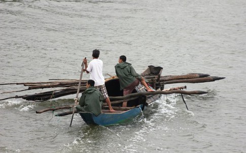 Mưu sinh trong mưa lũ: Những cái chết được báo trước