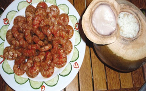 Ngon lạ cơm nấu nước dừa Bến Tre