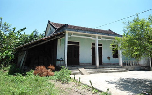 Hãi hùng cô giáo bị gã cướp đánh đập tàn bạo rồi hiếp dâm