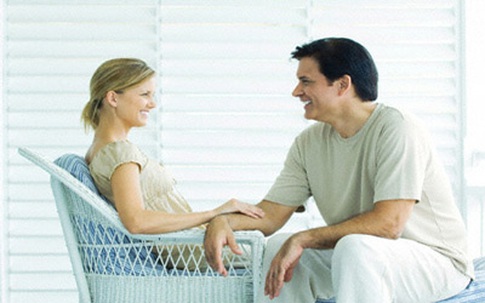 Bỡ ngỡ vì bộ mặt khác của chồng