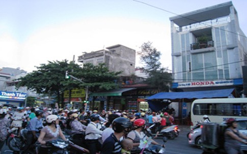 Vụ đâm chết vợ mang bầu 8 tháng: Chồng phủ nhận tội ác