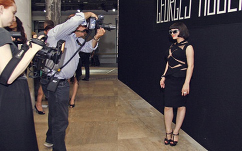 Nghi án Lý Nhã Kỳ ghép ảnh được báo chí nước ngoài săn đón