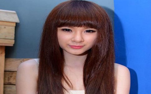 Angela Phương Trinh có đủ tiêu chuẩn thi hoa hậu?