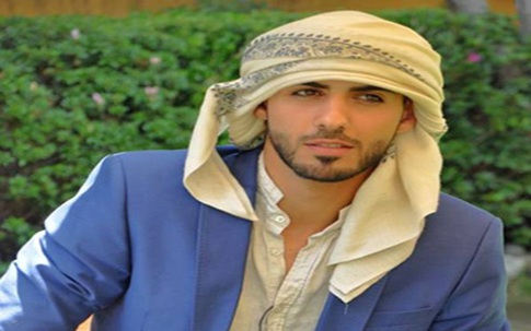 Chàng trai Ả Rập bị 'trục xuất vì quá đẹp trai' nói gì với phóng viên Việt Nam?