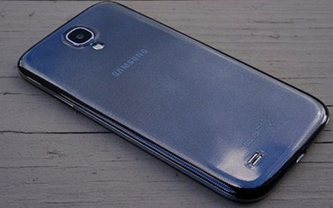 Những smartphone cao cấp nhất vẫn đầy lỗi