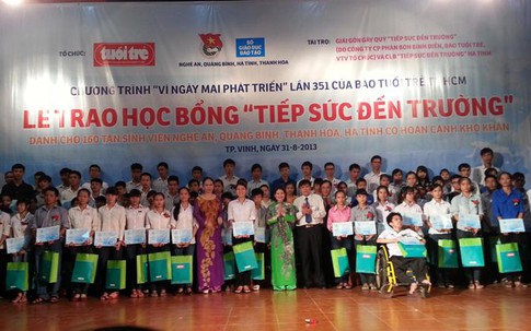 Tiếp sức đến trường cho 160 tân sinh viên 4 tỉnh Bắc Trung Bộ