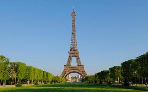 Tháp Eiffel – hành trình trở thành biểu tượng nước Pháp