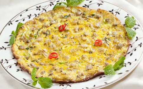 Ngon miệng hến chiên trứng