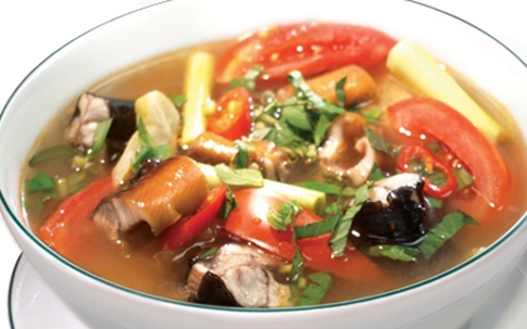 Canh lươn nấu khế