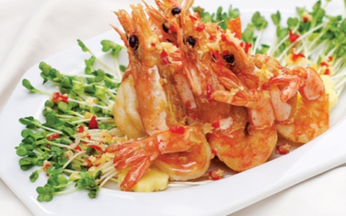 Tôm chiên mắm gừng cho bữa tối