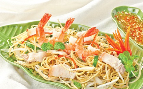 Nộm hoa chuối hải sản