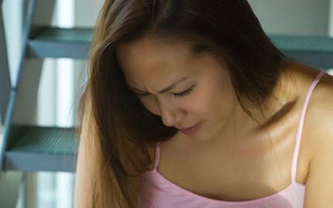 Ân hận vì lén 'quan hệ' với tình cũ