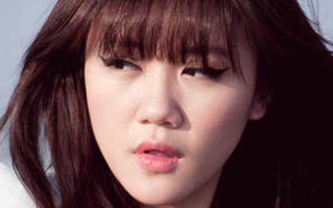 Văn Mai Hương buồn vì mang tiếng bỏ show