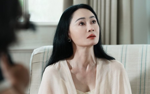 Nữ NSƯT gây sốt phim giờ vàng với vai bà mẹ cay nghiệt muốn là 'tắc kè hoa' trong diễn xuất, bứt ra vùng an toàn