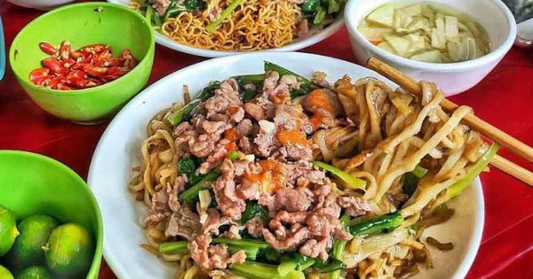 Có những quán ăn nào đề xuất cho ngày mưa ở Hà Nội?
