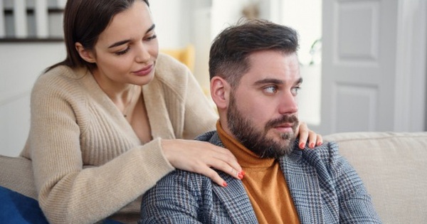 9 dấu hiệu bạn đang là người đeo bám trong mối quan hệ