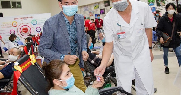 Lễ hội Xuân hồng thu về 3.600 đơn vị máu sau 2 ngày khởi động