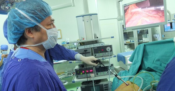 Người Việt chi tiền túi cho dịch vụ y tế cao gấp đôi khuyến cáo