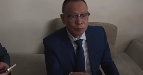 MC Lại Văn Sâm: Tự Long chỉ tử tế được hai câu đầu, đến câu cuối không ra cái gì