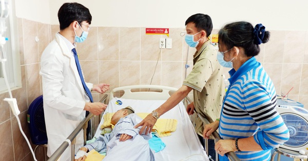 Nữ sinh lớp 12 bất ngờ co giật, hôn mê sâu sau cơn đau đầu dữ dội