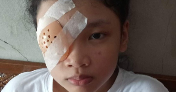 Nữ sinh 12 tuổi vỡ mạch máu mắt vì nhìn màn hình điện thoại 8 ...