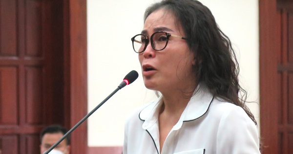 Bà Lê Thị Thanh Thúy bật khóc nói lời sau cùng