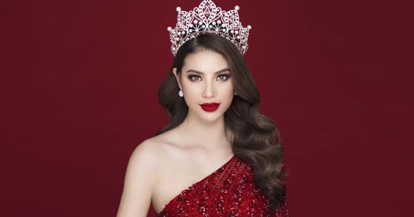 Thực hư tin đồn Phạm Hương bí mật về Việt Nam sau 3 năm ở Mỹ