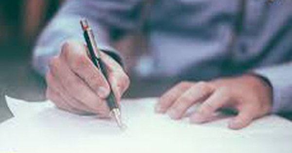 Nếu sau cùng ta vẫn chọn ly hôn thì đừng trầm trọng hóa chuyện ấy là khủng hoảng ghê gớm trong đời