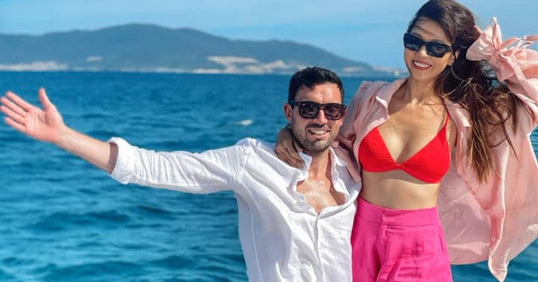 Hôn nhân của tỷ phú Bill Gates đổ vỡ, siêu mẫu Hà Anh viết tâm thư khuyên bạn trẻ “hãy cứ yêu đi”