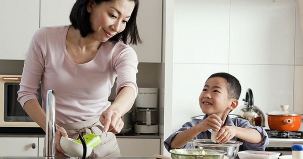 Biến khó chịu vì ở nhà trở thành niềm vui cho con