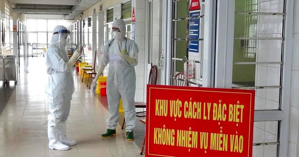 Người phụ nữ ở Hà Đông dương tính với SARS-CoV-2