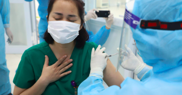 Bộ Y tế yêu cầu đẩy nhanh tiến độ tiêm vaccine COVID-19, phải hoàn thành trước 18/6