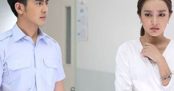 Phát hiện vợ tán gẫu về ‘clip nóng’, chồng tím mặt đòi li dị