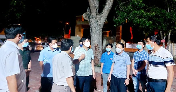 Nghệ An có thêm 1 ca dương tính SARS-CoV-2, trắng đêm truy vết, lấy mẫu