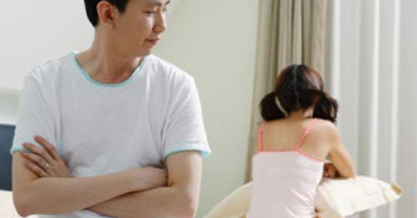 Luôn ám ảnh vợ lên giường với người khác