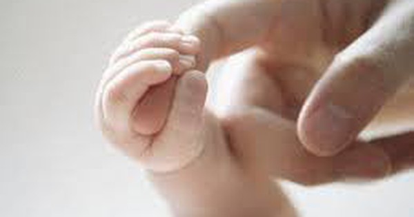 Chồng có thể mất, nhưng con thì phải giữ
