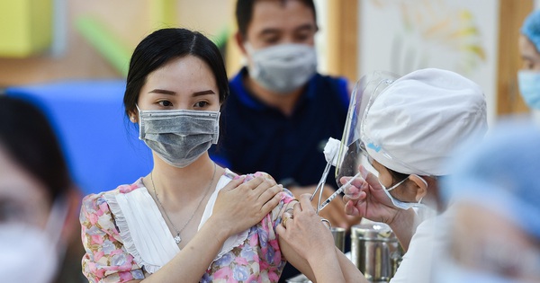 Sau chiến dịch lịch sử, 710.773 người ở TP.HCM đã được tiêm vaccine COVID-19 - Vimarsana News