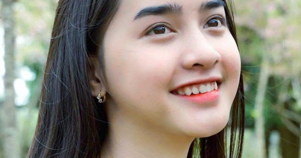 "Sơn nữ Bana" 17 tuổi hút triệu view với những clip lên nương làm rẫy - Vimarsana News