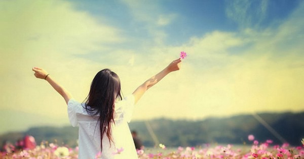 Thâm cung bí sử (237 - 3): Em vừa quen vừa lạ - Vimarsana News